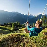 Hotel apartamentowy Oskar Neustift im Stubaital